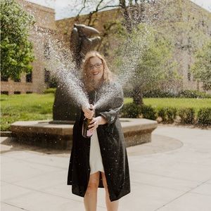 Meet your Posher, Reagan